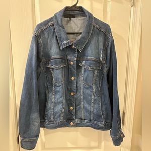 EUC Lane Bryant Distressed Denim Jacket Plus Size 26